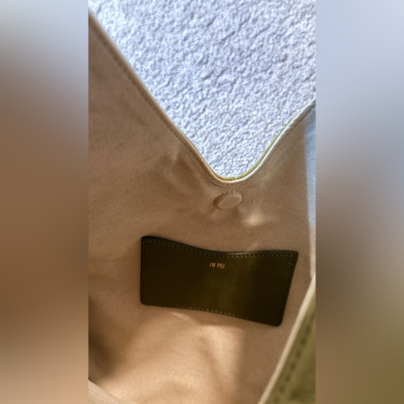 nwt JW PEI Slouchy Shoulder Bag - Picture 9 of 9